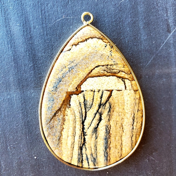 New Picture Jasper Gold Wrapped Teardrop Pendant - Picture 9 of 9